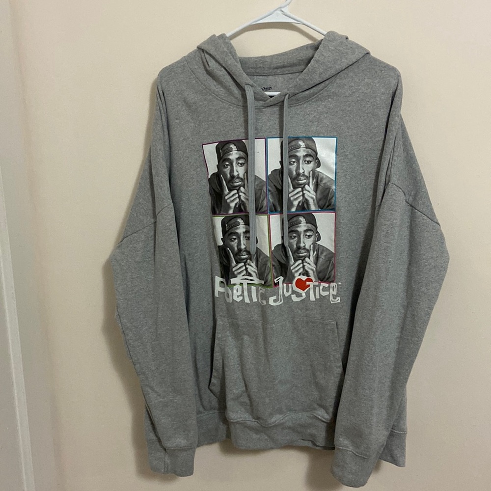 Tupac gray hoodie.2XL